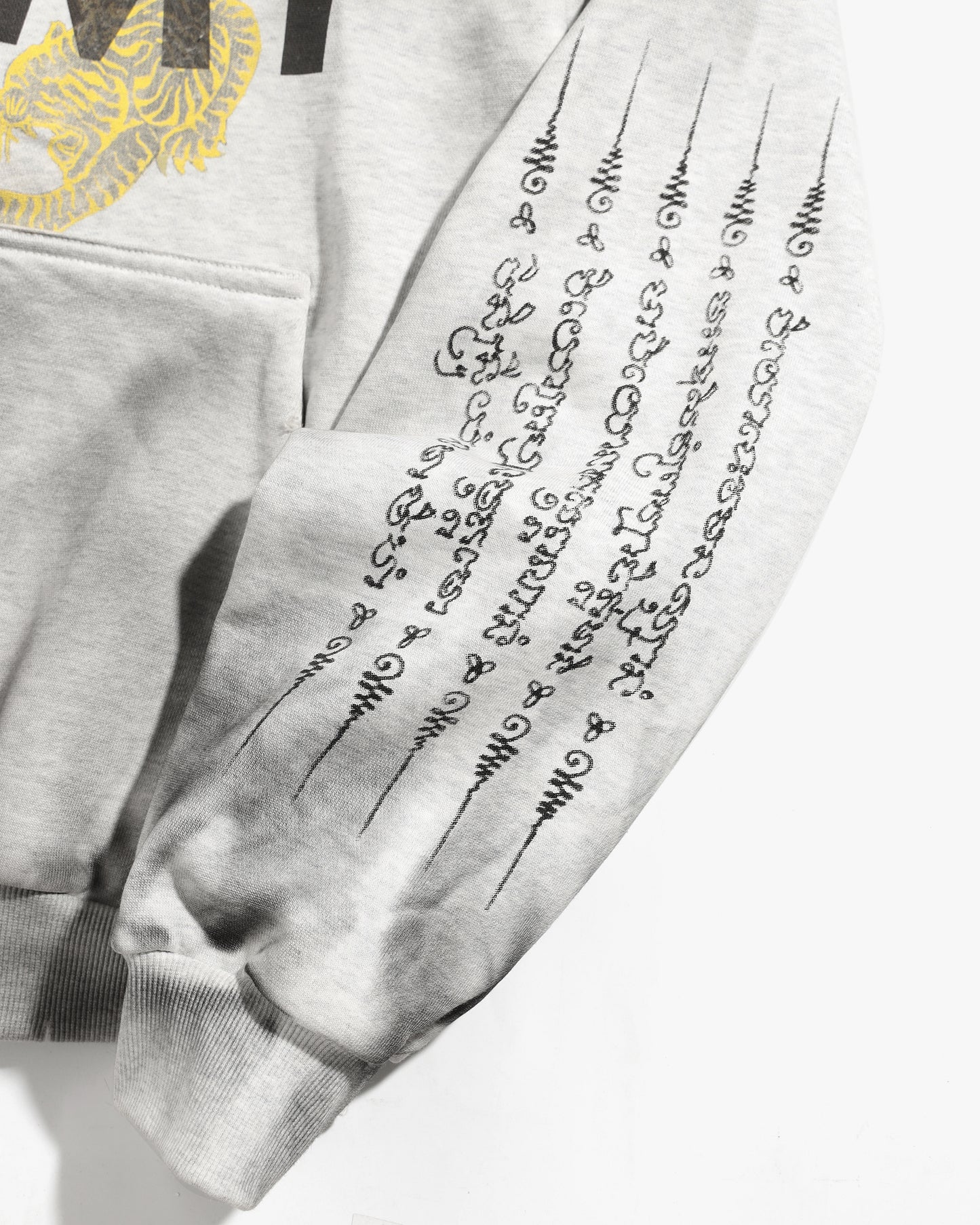 SHOOT + UNCM SAK YON ARMY ZIP UP