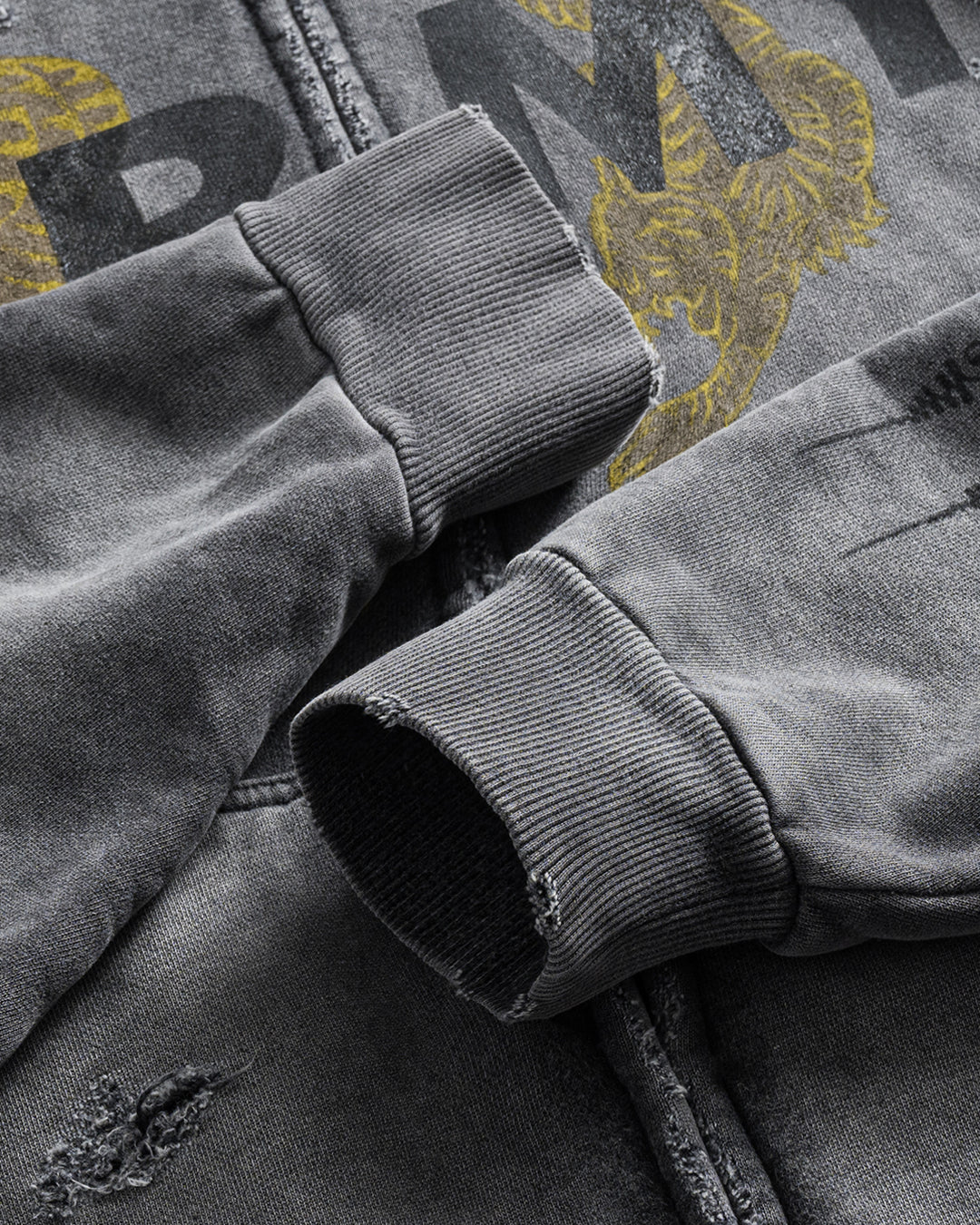 SAK YON ARMY ZIP-UP (CHARCOAL)